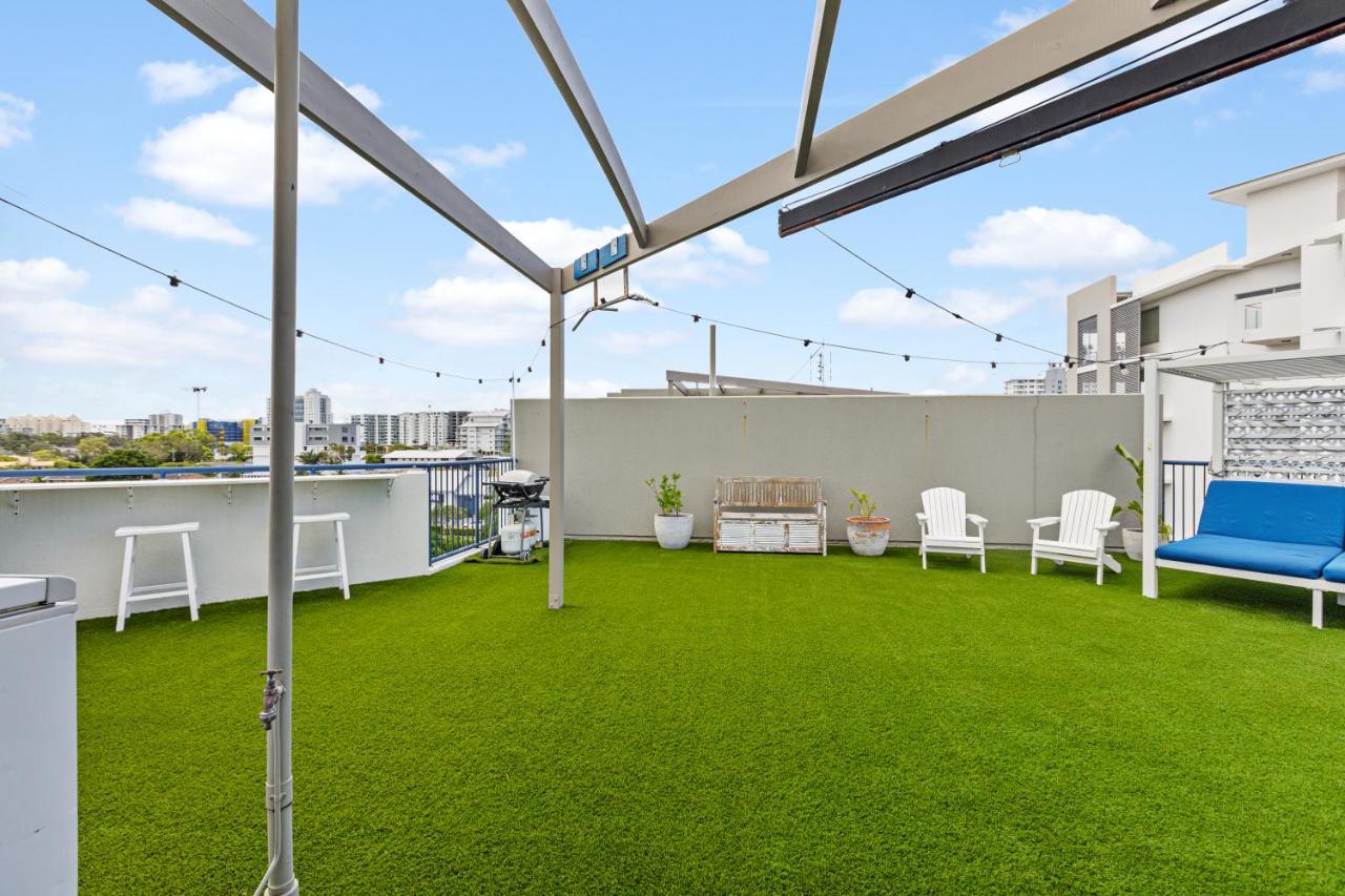 The Penthouse Mooloolaba, Private Luxury Rooftop Living מראה חיצוני תמונה